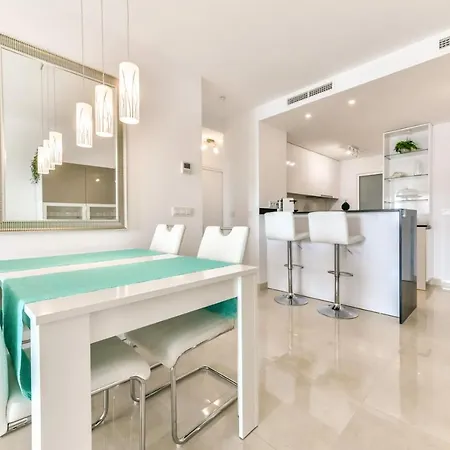 Apartament Arenal Beach